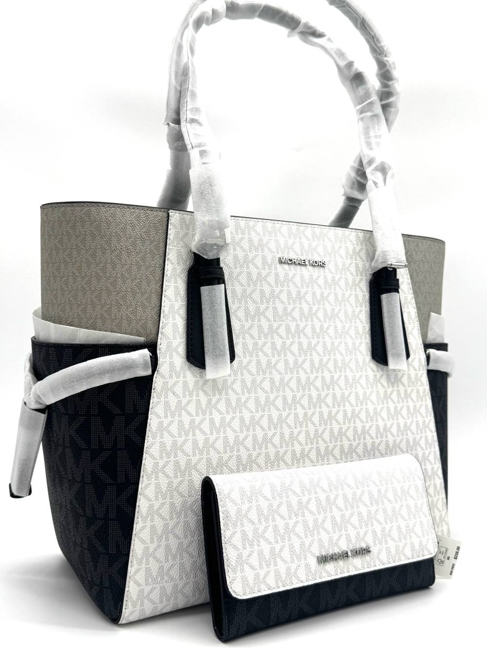 Michael Kors Voyager Large Color-Block Logo Tote Bag w Matching Trifold Wallet - Picture 3 of 15